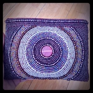 Beaded clutch